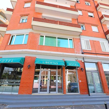 Hotel Libertas Vlore Bagian luar foto